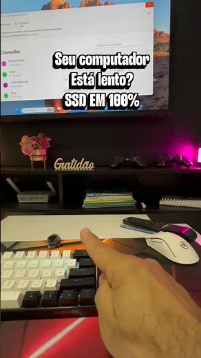 Slow PC? Disable SysMain and reduce disk usage by 100% in Windows! ⚡ #techtip #windows #ssd