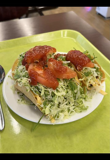 キングタコスで楽しむ沖縄のタコスランチ