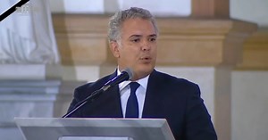 “Así lo querí”: polémica por uso del error de Duque en publicidad de un reconocido restaurante