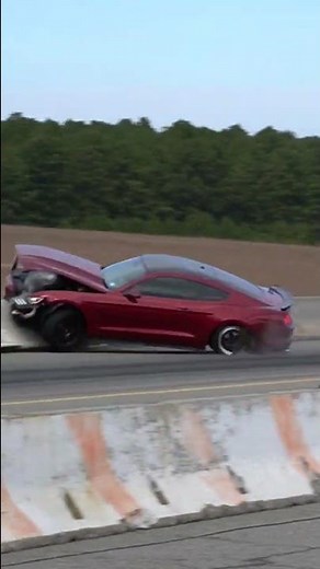 Mustang crashes while drag racing - Calverton, NY 10/16/22 #mustang #shorts #dragracing #crash #ford
