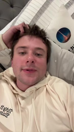 AlecBenjamin (@alecbenjamin)’s videos with Mind Is A Prison - Alec Benjamin