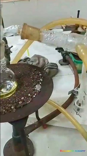 "Mind-Blowing Science! Vacuum Distillation Demo 🧪"