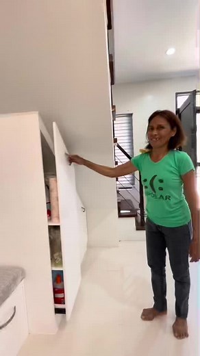 Organizing Household Items in a Modern Storage Unit