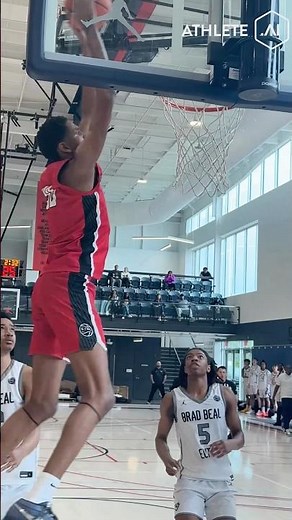 Isaiah Hill (2027 7’) and Jahari Miller (2027 6’2) showing off the Pike High School Connection!