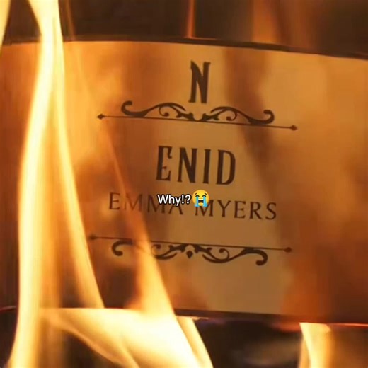 why enid!? i was in shock when it saw her name burn 😭😭😭#enidsinclair #wdnesday #s3 #why #makeitvirаl