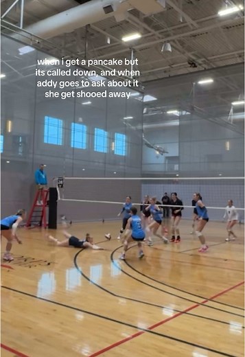 if you can’t tell we were quite annoyed😔#volleyball #vball #libero #lib #clubvolleyball #arizona #vballpancake #volleyballpancake