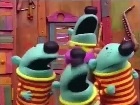 Jacks Big Music Show Mel The Meowing Dog