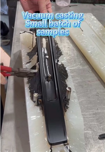 Eliminate Mold Effectively with Vacuum and Silicone