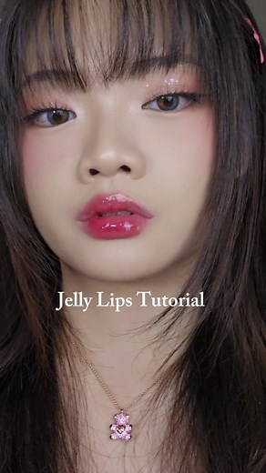 Jelly Lips Tutorial: Achieve Perfect Ombre Lips