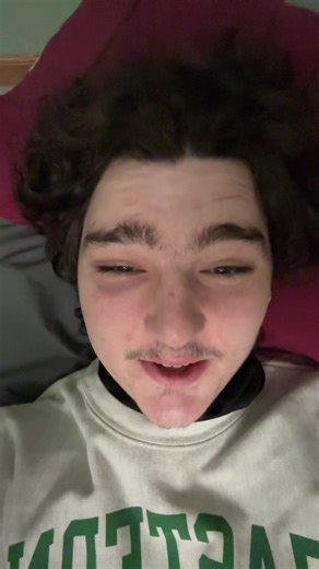 cloudsbundy (@cloudsbundy)’s videos with original sound - Fart Fart 27