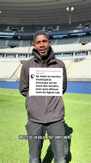 Réponse à @Bigoud29 Un balais et de l’eau chaude 🧹💦 Merci @iTurf Management pour l’explication 🫡 #Turf #Pelouse #SportsTikTok