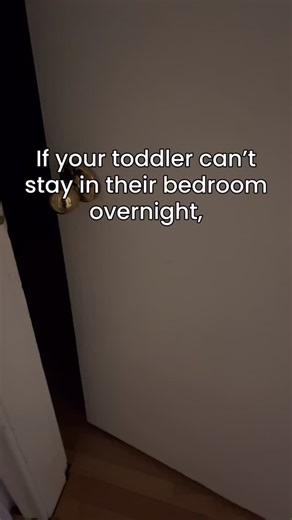 Sammy Merritt - Psychologist (Kids’ Sleep & Parent Counselling) on Instagram: "Why a lock might help and how to use it ⤵️ Let me be clear: A lock is an option, not a requirement, and needs to be used appropriately. Having a lock on a child’s door is a physical boundary, where they can move within the space but cannot leave without a parent (like a crib). The “lock” might be a childproof doorknob cover, a baby gate, or some other door barrier. A LOCK IS FOR: ✨ Ensuring your child stays in their r