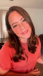 Have you heard the phrase “last thing in, first thing out” with memory loss and dementia? It means the most recent skills and information are usually forgotten first, while older memories and habits last longer. For example, a person might forget how to stream Netflix or use a smartphone but still remember how to use a microwave or landline phone. This happens because skills learned early in life are stored in more parts of the brain, making them stronger. Newer skills depend on brain areas that