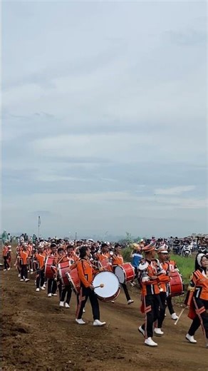 Atraksi drumband keren #drumband #drumbandkeren #drumbandsukabumi IMG 4203