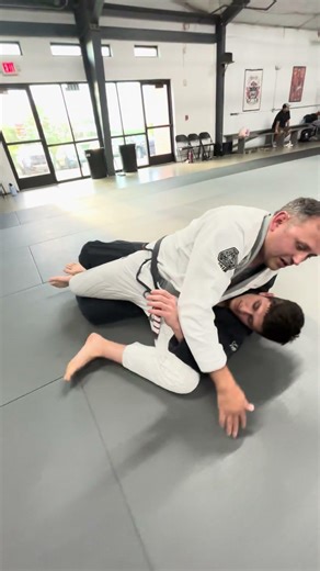 Coach Juan Tatum- Peak Performance WataugaTip of the Week Cross Body Knee Slice #bjj #teampeak