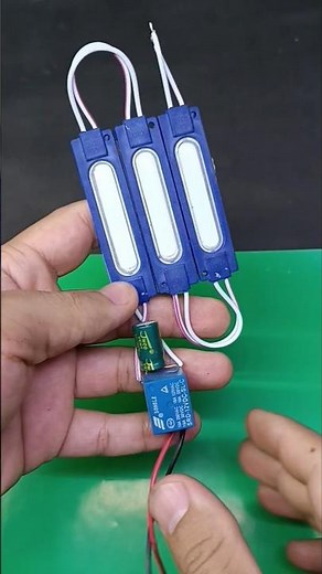 Simple Blinking Light with Just Relay & Capacitor! 🔄💡 #Shorts