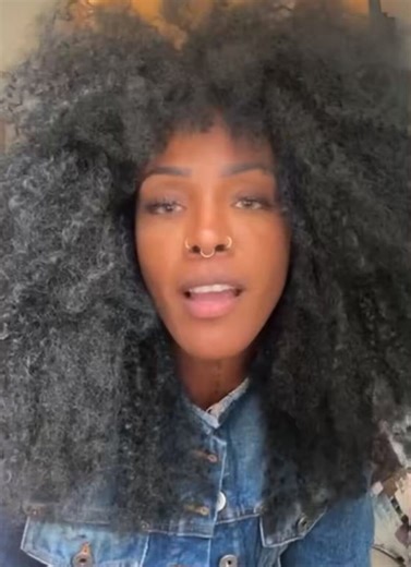 Dawn Angelique Richard spoke a fucking word. Her IG Live yesterday was very enlightening and insightful. This is why I have no issue with Tinashe, Ciara or Kelly Rowland being full fledged pop girls. Dawn said it: “You guys ask for R&B but don’t buy the albums”Thank God Dawn has never let the color of her skin box her in. As an indie act, she has creative freedom. Financial Freedom is another thing. So if she’s gonna make an album, she’s gonna make what pays. Rihanna remaining primarily pop her 