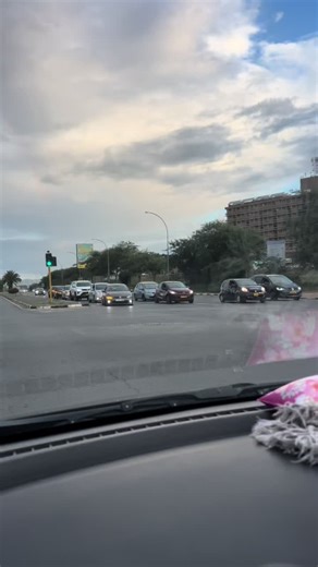 Gold Teeth Transformation for a Stunning Smile