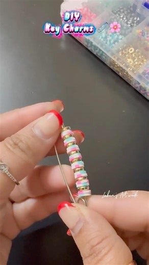 Aesthetic Safety Pin Key Charms 🧷🌸 Handmade DIY