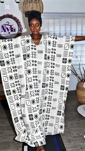 𝐍𝐘𝐋𝐀 𝐅𝐀𝐒𝐇𝐈𝐎𝐍 on Instagram: "Bogolan textile is crafted by hand dyeing fabric with fermented mud and plant extracts. At Nyla Fashion, we traveled deep into Mali and Senegal to source the finest quality wool for our debut Bogolan collection. We worked with skilled artisans who still preserve these traditional techniques to ensure authenticity, durability and excellence in every piece. Price ₦250,000"