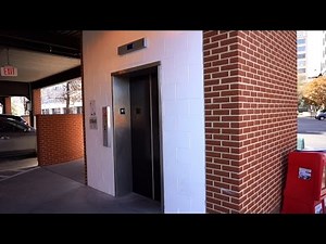 Door issues: 1985 U.S. Elevator (2015 ThyssenKrupp mod) @ Elmwood Park Garage, Roanoke, VA
