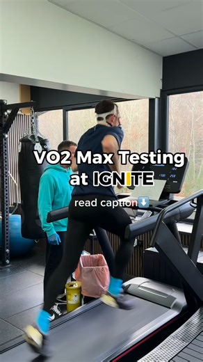 VO₂ max testing at Ignite 🔬🏃🏽‍♂️🚴‍♂️ VO₂ max measures the maximum amount of oxygen your body can take in, transport, and use during exercise. In simple terms, it reflects the capacity of your heart, lungs, and muscles to work together under increasing demand. During a VO₂ max test, we analyse: • Oxygen uptake and carbon dioxide production • Cardiorespiratory efficiency • How your body responds as intensity progressively increases This gives us a clear picture of your aerobic capacity, which 