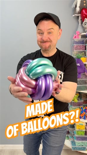 This Balloon ⚽️Looks Impossible! 🎈 Easy Twisting Tutorial 😉 #funny #balloontutorial