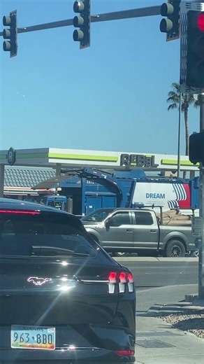 My 3rd time seeing 3373 with the dream livery!!!!