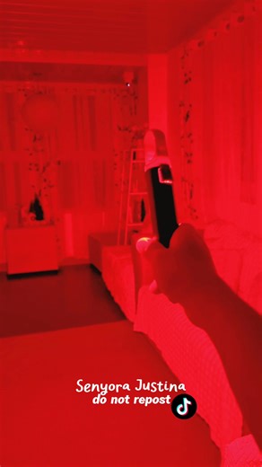 4.3K views · 41 reactions | flashlight na malakas ang ilaw at di ma madaling malowbat! #orashareflashlight #flashlight #heavydutyflashlight #RechargeableFlashlight | Senyora Jüstina | Facebook