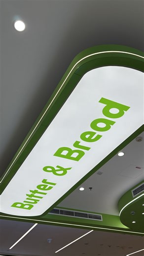 𝑻𝒐𝒐𝒃𝒂’𝒔 𝒅𝒊𝒂𝒓𝒚✨ on Instagram‎: "@butterbread_bakery is what dessert dreams are made of 😍💫 From freshly baked breads & fluffy buns to creamy cakes, boba, and coffee — this Asian bakery is pure happiness under one roof!🤩 #butterandbread#asianbakery#sweettooth#desertspot#uae#dubaifinds#freshlybaked#dubaifoodie#coffee#boba#desertlover#dubai#reel#explorepage✨ #مخبز_دبي #حلويات_دبي #مخبز #دبي #مطاعم_دبي #مشروبات_دبي #كعك #حلويات #قهوة#شاي_فقاعات #اكلات_دبي #مذاق_دبي #مخبوزات #مذاق #كيك #س