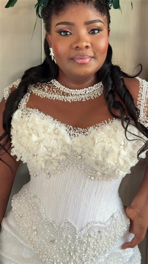 #thanksgivingdress #weddingdress #viralvideo #trendingvideo #fyp @Ed_glams @LOWB’s KITCHEN ACCCRA BRANCH @CEDAR FABRICS