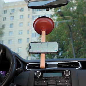 No Holder? No Problem! Suction Cup Phone Trick! 😎🚗 | 5-Minute Crafts Men