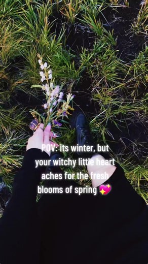 It's still winter, but your witchy heart aches for the fresh blooms of spring 💔 🌹 #spring #witchy #forest #forage #flowers