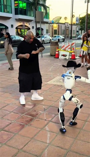 🤖🔥 Cholo vs Robot Pop Lock Battle! Who Got The Better Moves? | Part 1