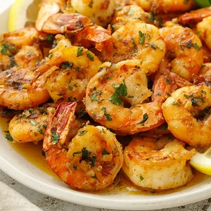 335K views · 849 reactions | This delicious garlic butter prawns is ready in less than 30mins. | Khin's Kitchen | Facebook