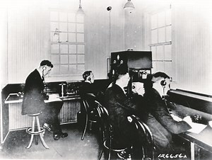 Duquesne and National Museum of Broadcasting commemorate 1st KDKA broadcast