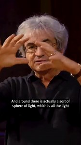 What do black holes look like? ⚫ Theoretical physicist Carlo Rovelli takes us on a journey into the enigmatic depths of a black hole. Watch the full talk: youtube.com/watch?v=9VSz-hiuW9U | Royal Institution of Great Britain