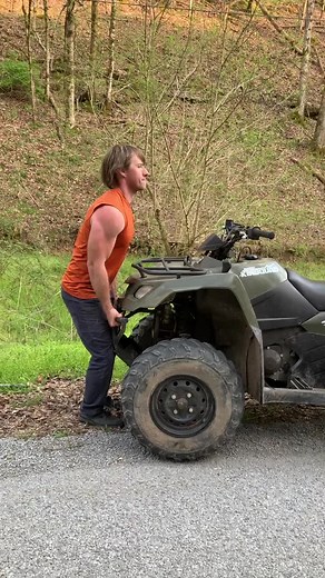 Maxwell Freytag (@maxwellfreytag)’s videos with Country Boy Shit - Upchurch & Bottleneck