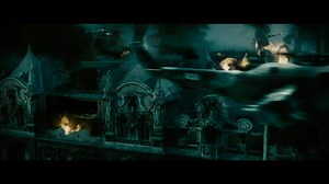 Our vampire is back. And she doesn't sparkle. KATE is BACK in Underworld Awakening. 1.20.12. | Underworld