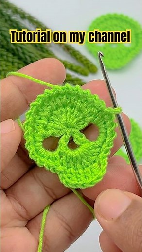 Tutorial here 👆 Crochet perfect skull pattern is now live on my channel!