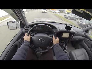 2002 Toyota Land Cruiser Driving