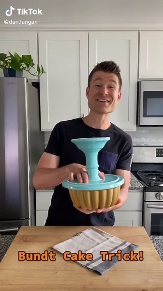 Perfect Bundt Cake Baking: Tips for Easy Release