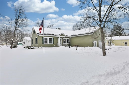 21 Fairfield Dr, Concord, NH 03301 - MLS 5078686 - Coldwell Banker