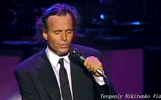 胡里奥·伊格莱西亚斯（Julio Iglesias）经典西班牙歌曲《La Paloma》现场 1988