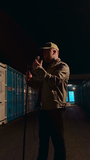 102K views · 2K reactions | Il est tard, mais impossible de dormir... Impossible de trouver le sommeil depuis ton départ... Je ne voulais pas te dire "Adieu" | Alexy Large | Facebook