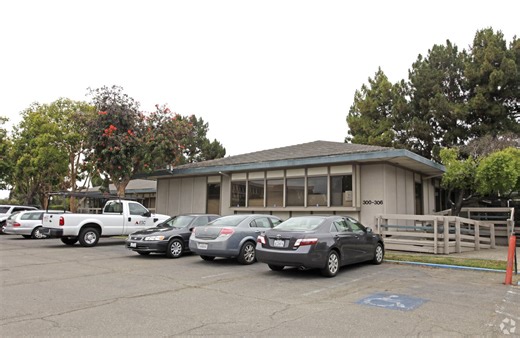 Airport Business Center - Oakland, CA for Sale | LoopNet
