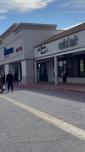 148K views · 771 reactions | Hinesville youngins doing Hinesville youngin things. They did catch him though. Could you imagine if a country kid ran from the police? Kid would be begging the police to take him to jail.  Video provided. | News Now Georgia | Facebook