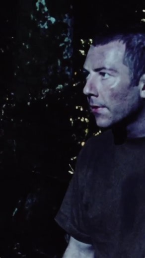 Living in the countryside is beautiful and amazing during the day… but… at night it just frecken scary. My mind always goes straight to horror movies. 😂🐺 #countryside #countrysidelife #rurallife #nighttime #horrormovies