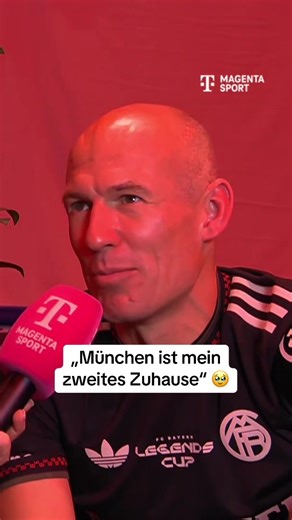 Arjen Robben beim Legends Cup: Ein herzliches Willkommen!