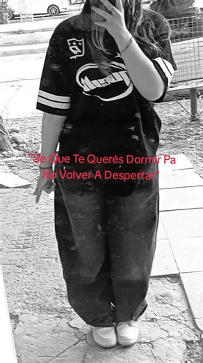 Videos de ☆ 𝔎 𝔄 ℜ 𝔈 𝔏 ☆ (@karel_sarai_) con “Niño - Milo J”